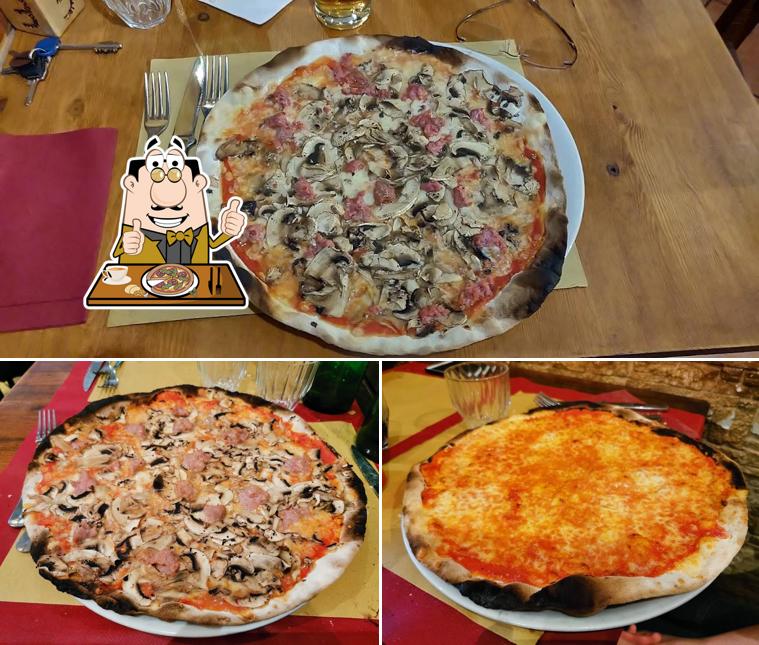 Закажите пиццу в "La Piazzetta al Quadraro"