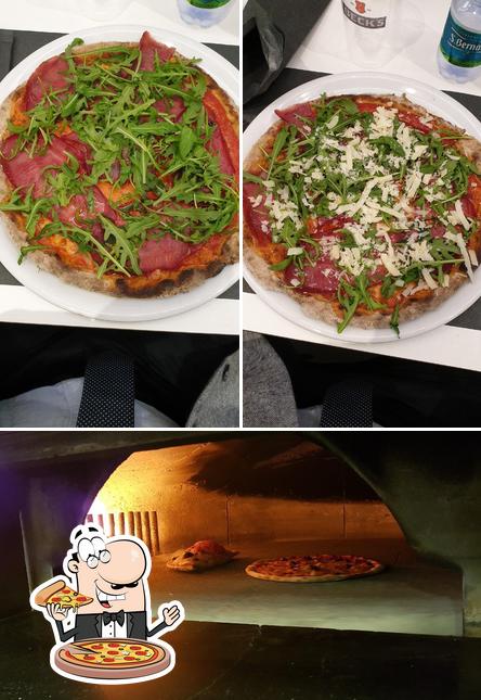 Kostet eine Pizza bei Pizzeria La Torre Di Latorre Alessandro