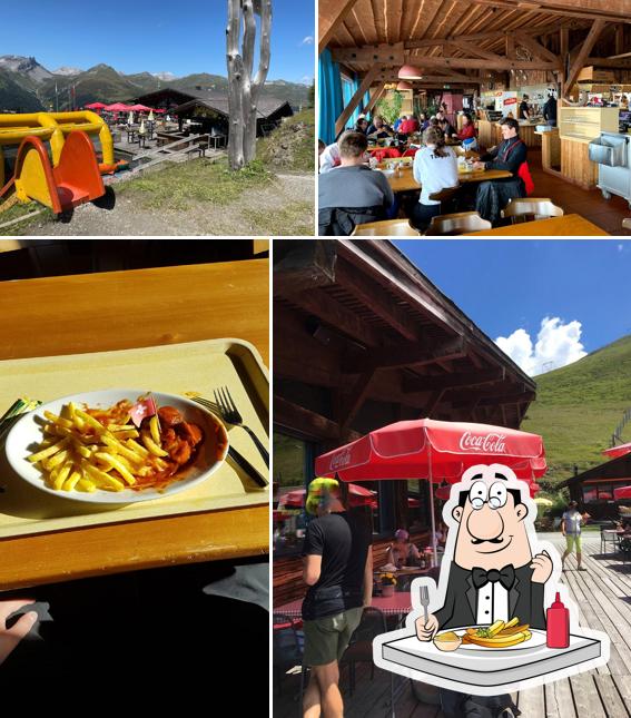 Assaggia un piatto di patatine a Bergrestaurant Jatzmeder, Berghostel Rinerhorn