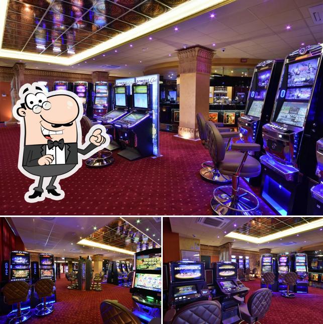 Gli interni di Sala Admiral SLOT & VLT