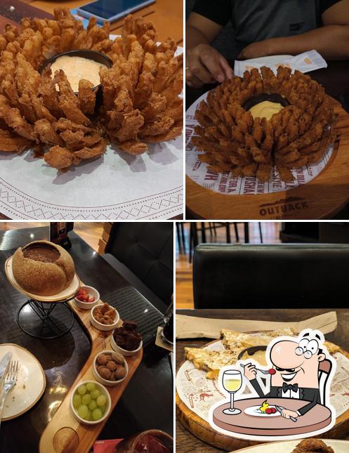 Platos en Restaurante Outback Steakhouse