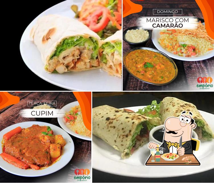Comida em Restaurante Empório do Sabor