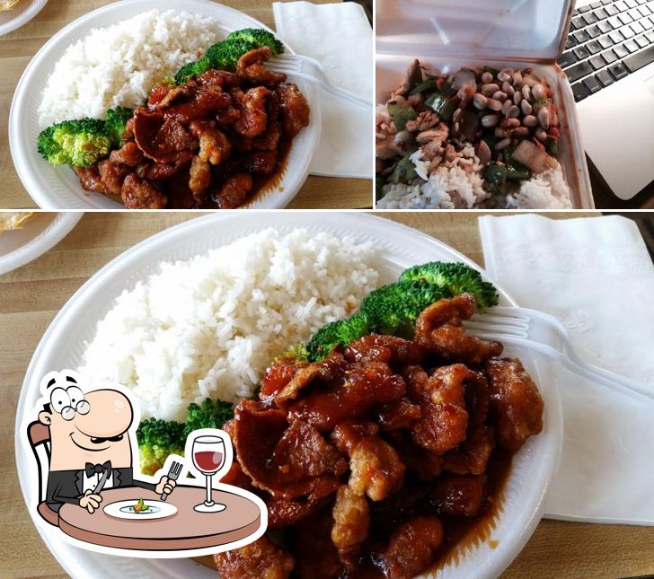 Lee's Chinese Fast Food, 9100 Central Ave SE in Albuquerque