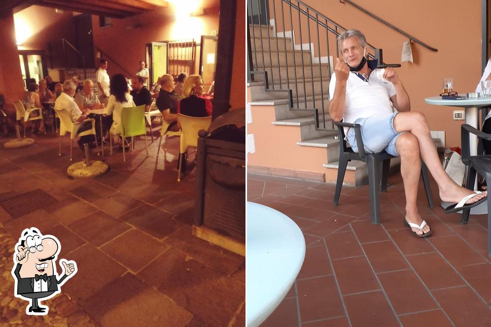 Dai un'occhiata agli interni di Caffetteria Bar Bianca