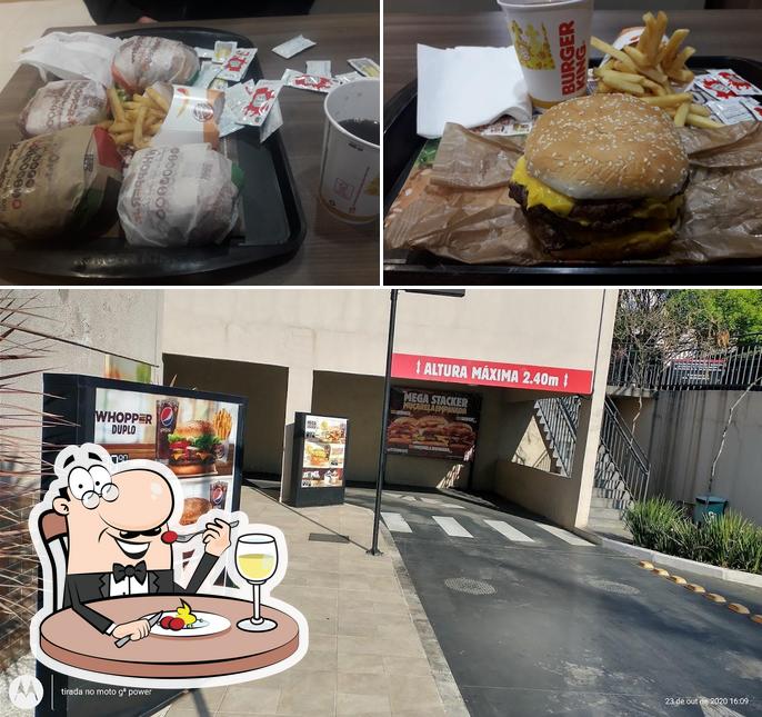 Comida em Burger King Drive Thru