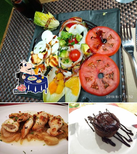 Get different seafood meals available at Restaurante Txio