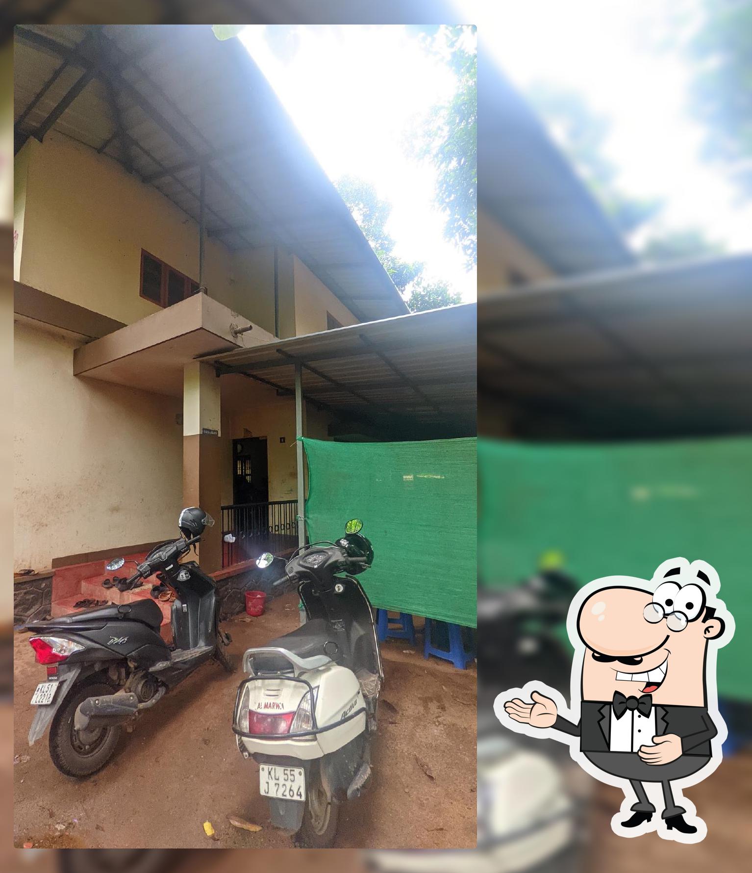 Kaippunnya vanitha janakiya hotel