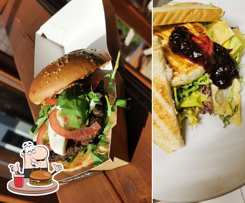 Die Burger von 4M Restaurant-rozvoz jedál in einer Vielzahl an Geschmacksrichtungen werden euch sicherlich schmecken