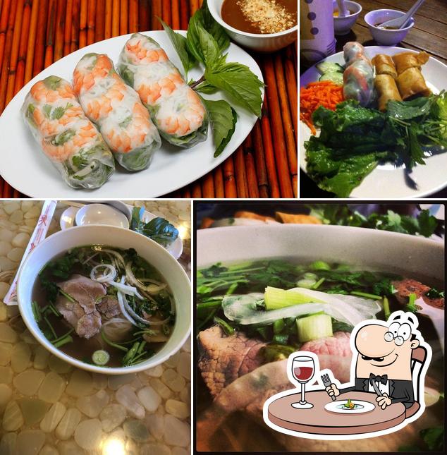 Tea Light Café in Phoenix Restaurant menu and reviews