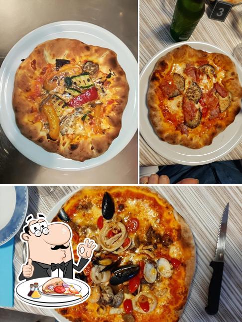 Prova una pizza a RISTORANTE PIZZERIA GRAN GALLO