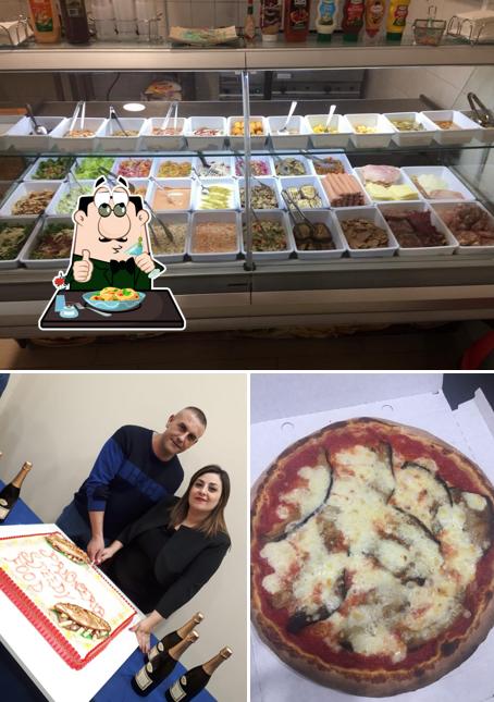 Cibo al Panineria e Pizzeria Speedy Food di Messina Rosaria