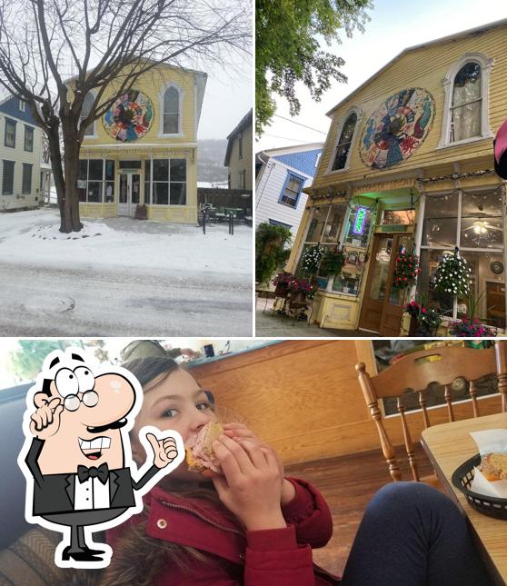 Water Street Cafe in Friendsville Restaurant menu and reviews