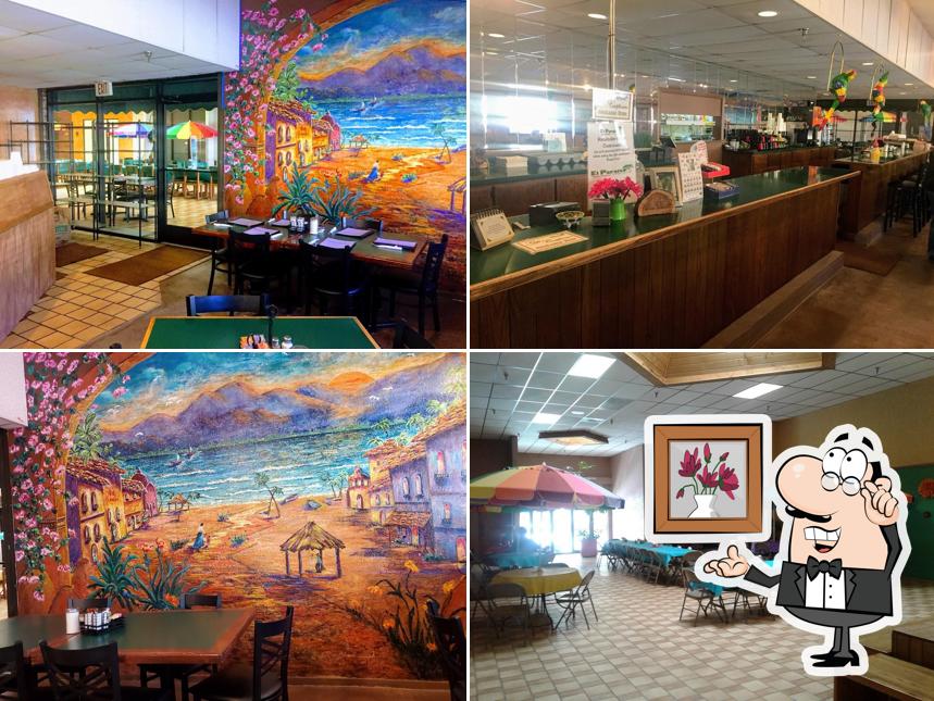 Check out how El Paraiso Mexican Restaurant looks inside