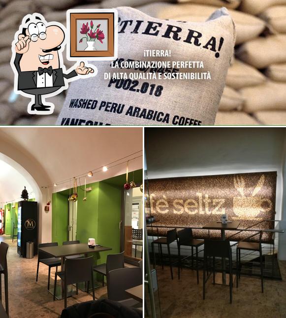 Gli interni di Cafè Seltz
