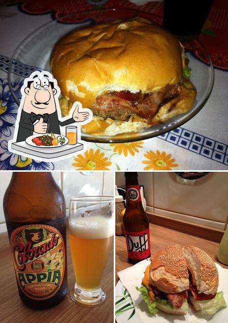 This is the picture displaying food and beer at Bolla's Burguer Gourmet