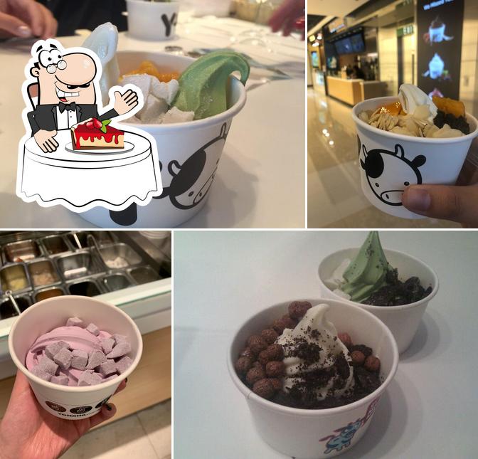 Yo Mama Frozen Yogurt (Central), Hong Kong, Shop 3098A Restaurant