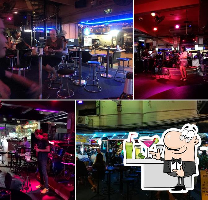 Climax Bar, Pattaya City Restaurant reviews