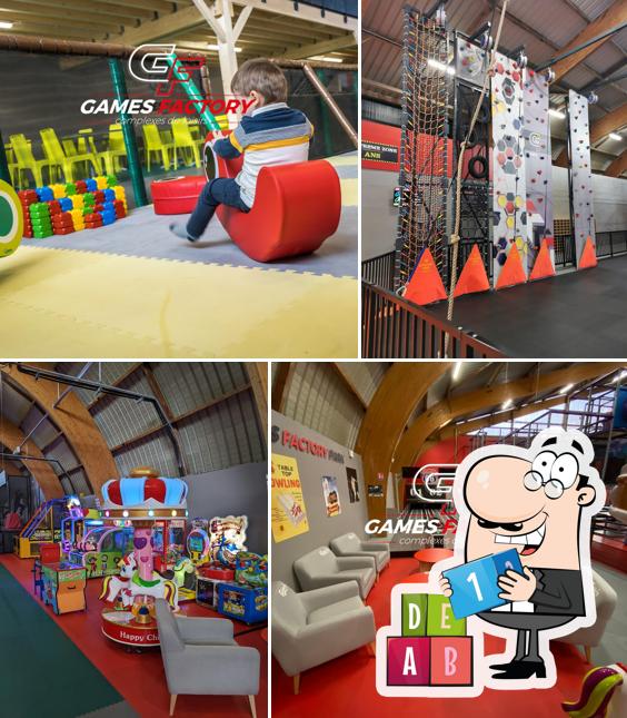 Voici une image de Trampoline Park Dijon Quetigny Aire de jeux enfants - Trampoline - Escalade Games Factory