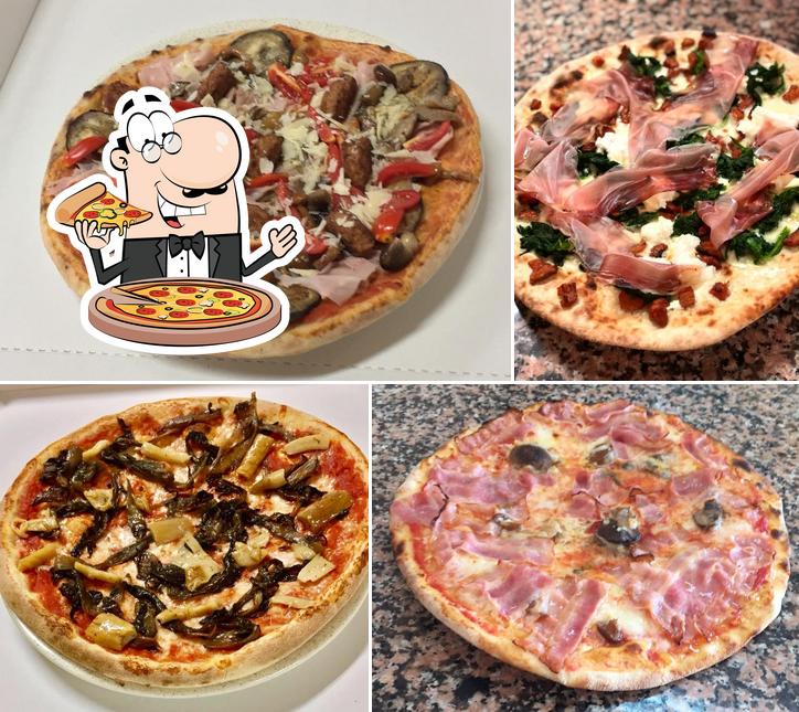 Scegli una pizza a Pizzeria Gustami' Di Damiano Cavestro