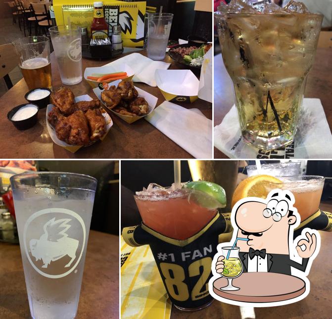 Buffalo Wild Wings in Springfield Restaurant menu and reviews