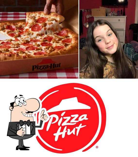 Mire esta foto de Pizza Hut