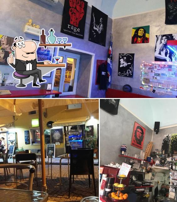 Découvrez l'intérieur de Max Music Bar