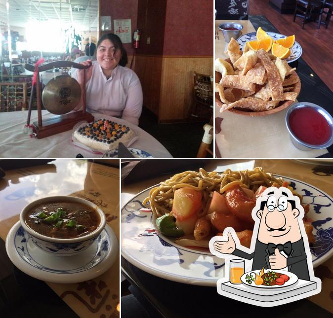 Liang's in Tyler Restaurant menu and reviews