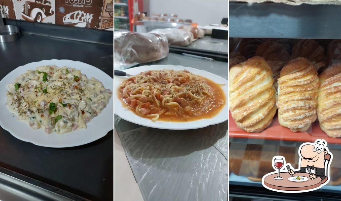 Comida em Panificadora e conveniência, restaurante e pizzaria Vitória's