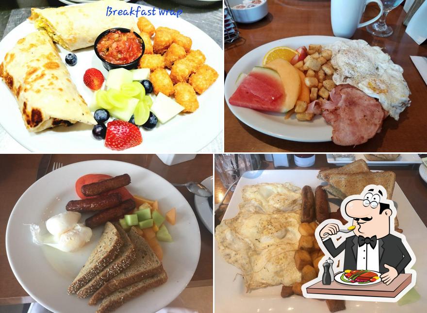 Ric's Lounge & Grill Edmonton Airport