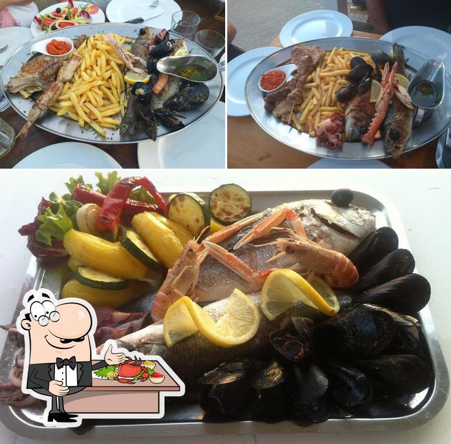 Choisissez de nombreux plats à base de fruits de mer proposés par Restaurant Roko Grill