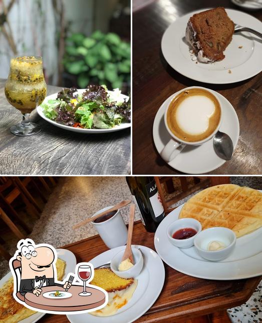 Platos en Fika Cafés Especiais