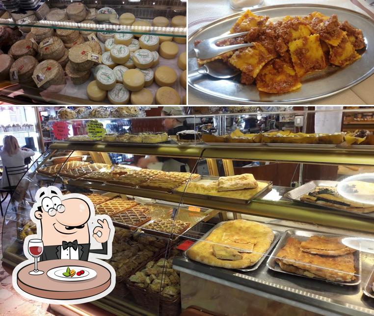 Cibo al Bar Alimentari Schiacciate Consumi