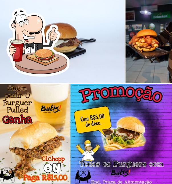 Experimente um hambúrguer no Butis Pizzaria