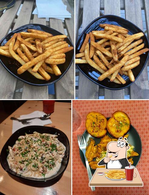 French fries at Cafe Frontyard