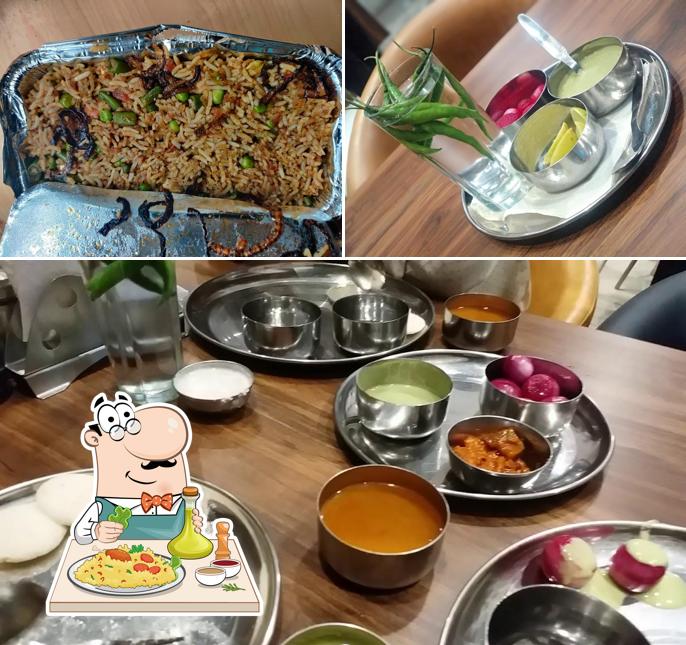 Food at Sagar Ratna Omaxe Connaught Place