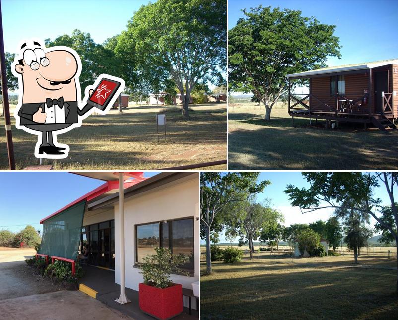 Top Camp Roadhouse & Caravan Park in Ravenswood Restaurant reviews