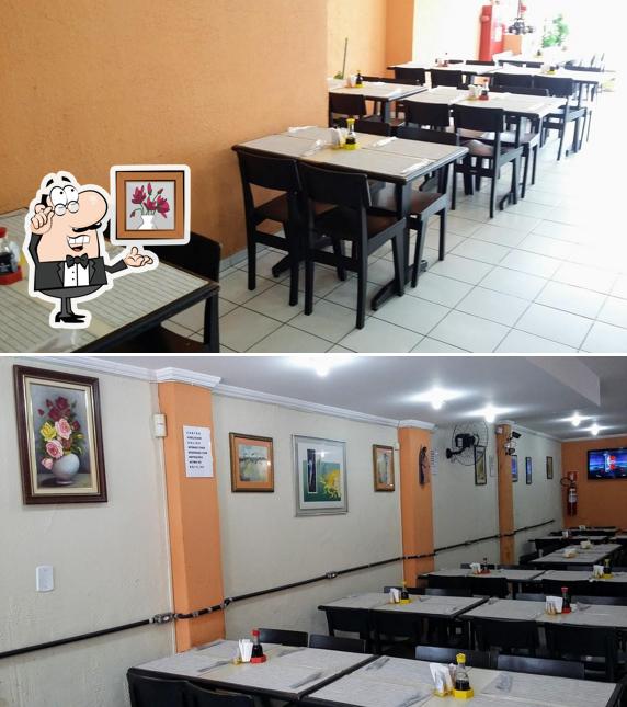 Veja imagens do interior do Sem Restaurante