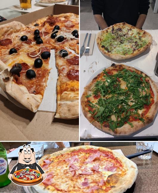 Get pizza at Pizza Napoli