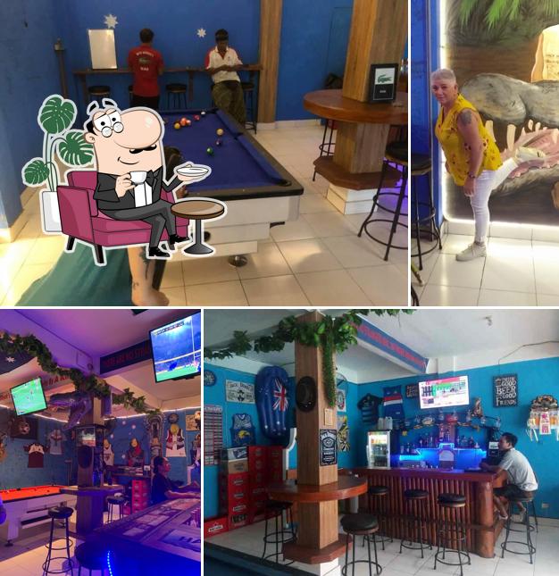 Check out how Mick Dundee's Bar looks inside