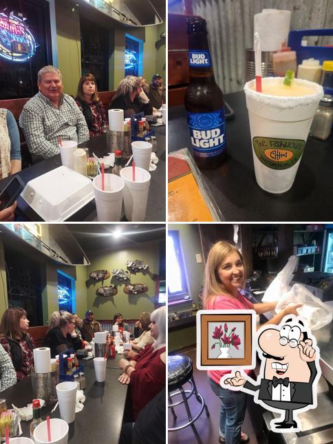 The Fish House, Keystone Plaza Shopping Center, 8823 US165 6 in