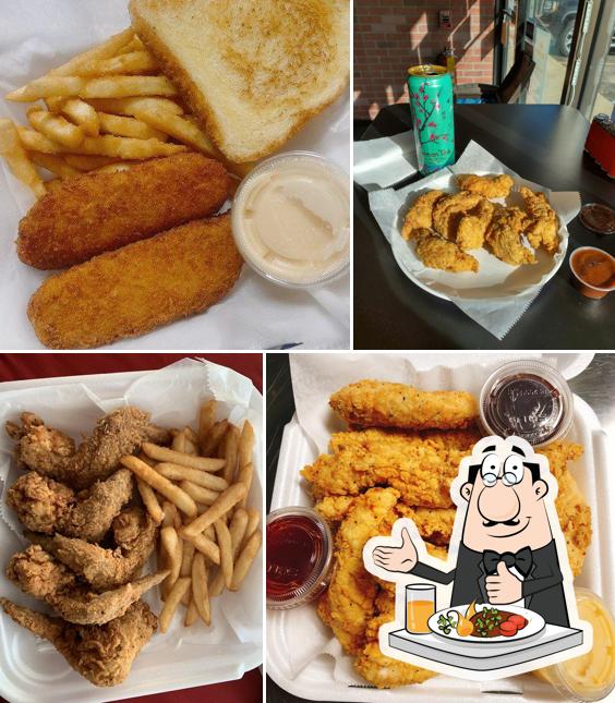 Best fried chicken wings in Naperville restaurants, winter 2023
