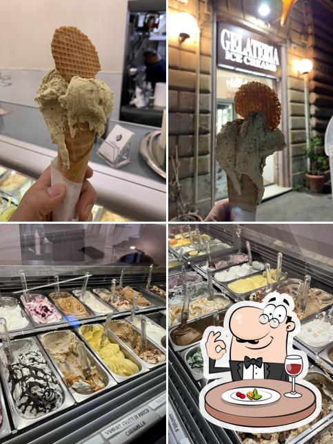Platti al Gelateria S.M.Maggiore