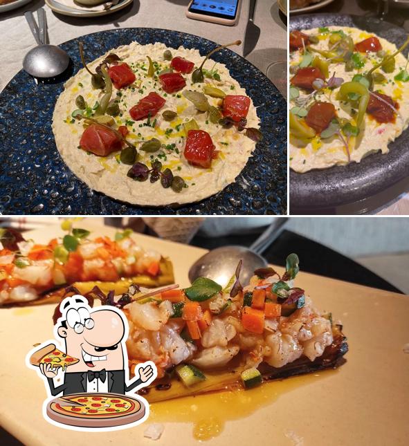 Закажите пиццу в "Restaurante Terracotta"