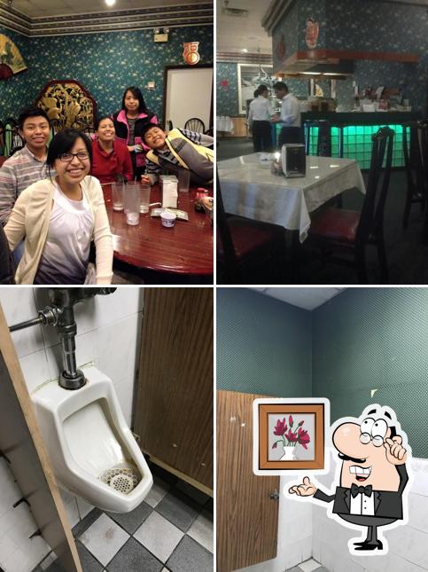 Emperor of China in Dalton Restaurant menu and reviews