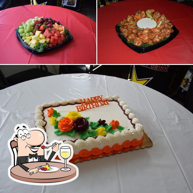 IGA Deli/Bakery, 325 W Wesmark Blvd in Sumter Restaurant reviews