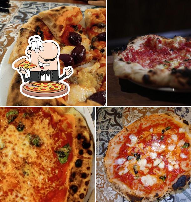 Escolha pizza no Isola Cucina Italiana