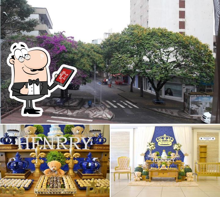 O Buffet Marias se destaca pelo exterior e bolo