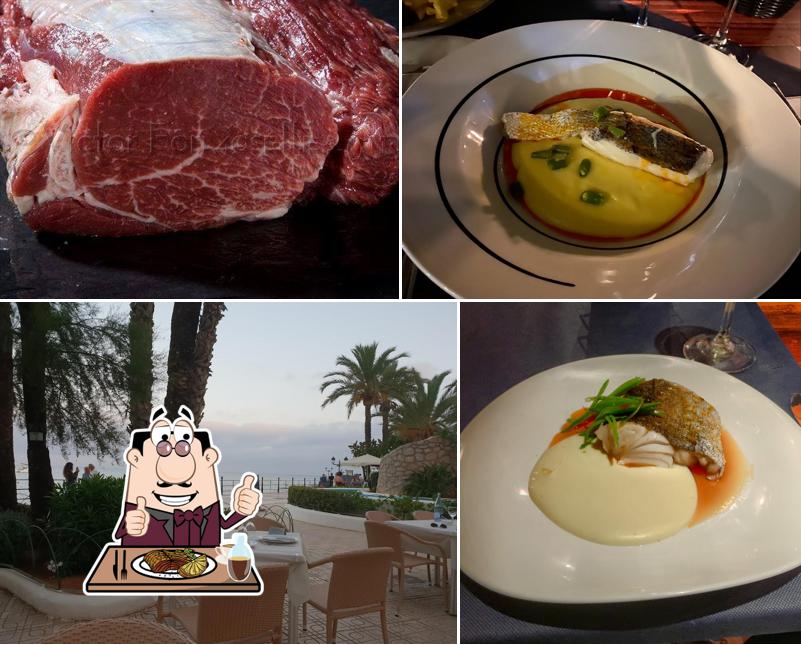 Pide un plato con carne en Restaurante O Galego
