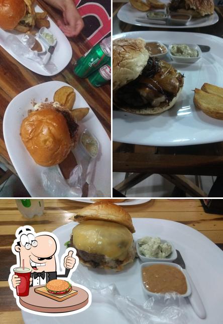 Os hambúrgueres do Duff's Hamburgueria irão saciar uma variedade de gostos