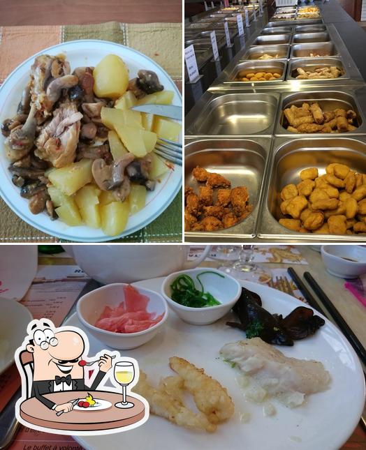 Plats à FUJIN